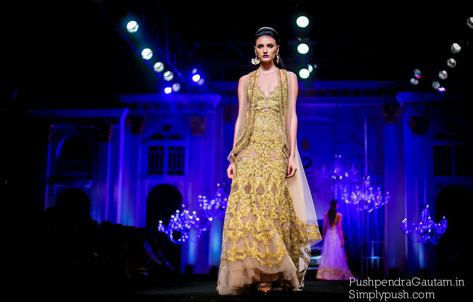 Falguni-Shane-Peacock-bmw-india-bridal-fashion-week-pushpendragautam-pics-event-photographer-india